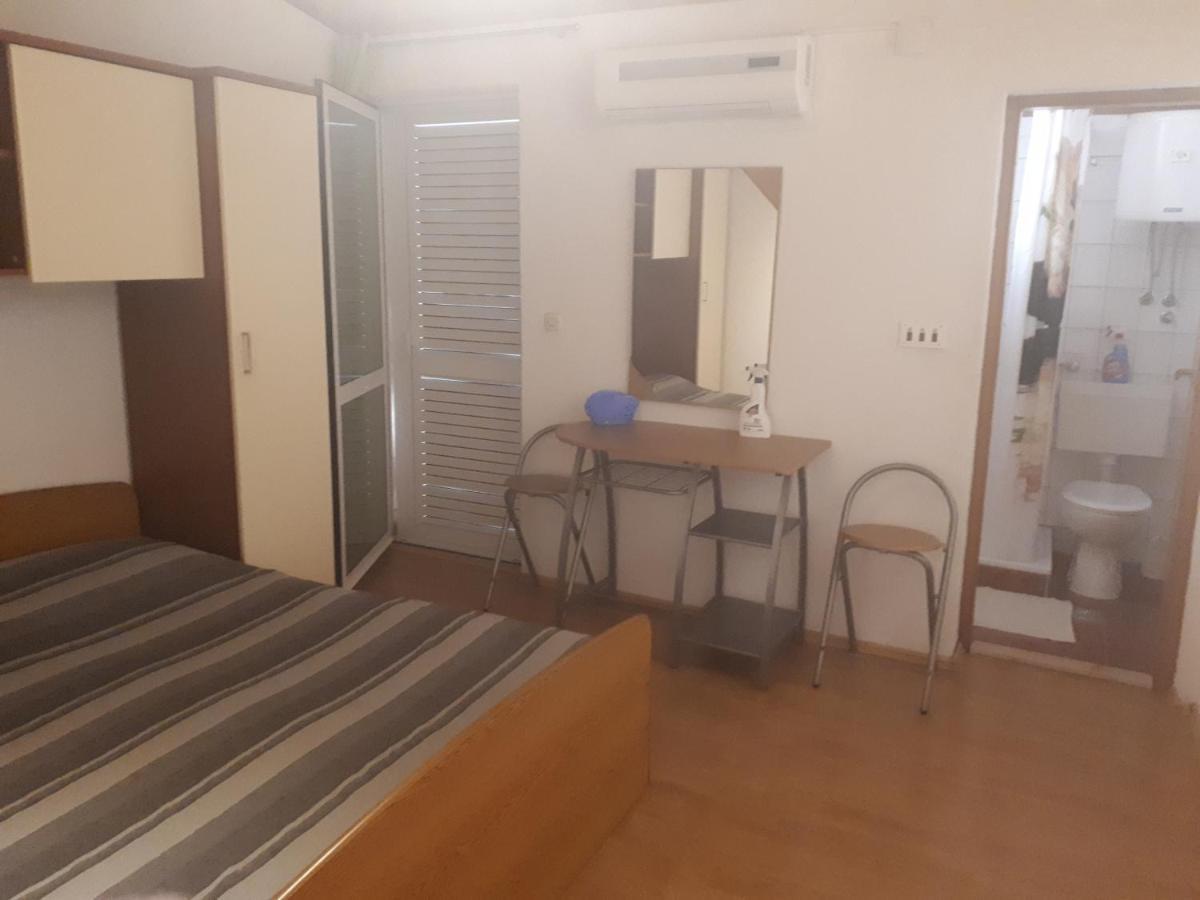 Apartmani Leko Mirjana Башка-Вода Екстер'єр фото