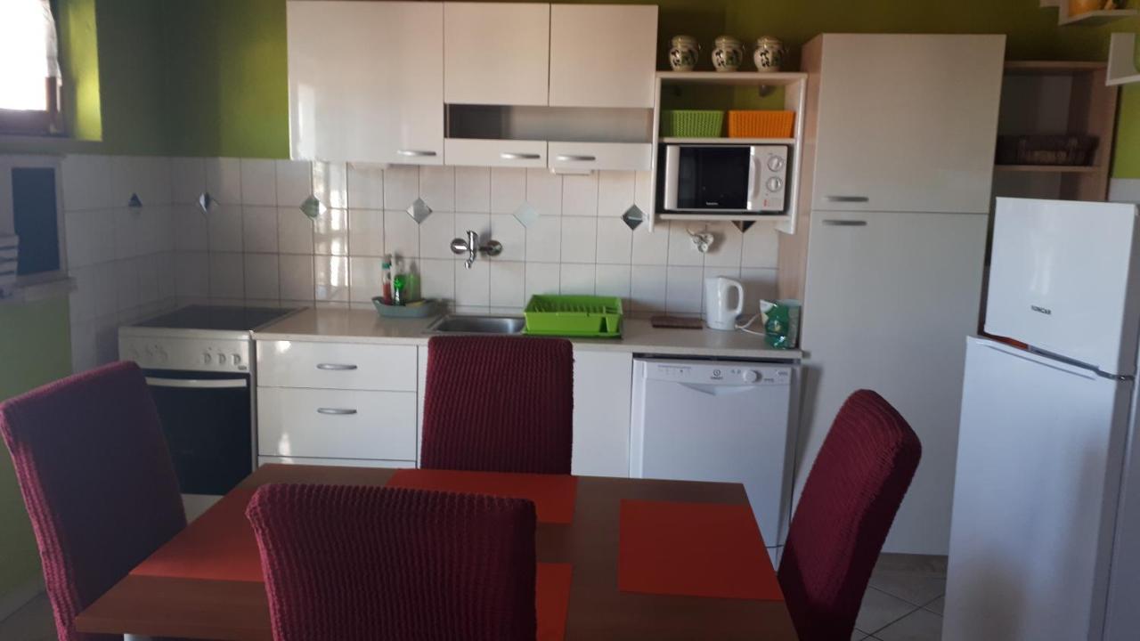 Apartmani Leko Mirjana Башка-Вода Екстер'єр фото