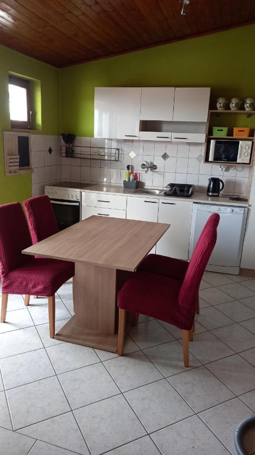 Apartmani Leko Mirjana Башка-Вода Екстер'єр фото