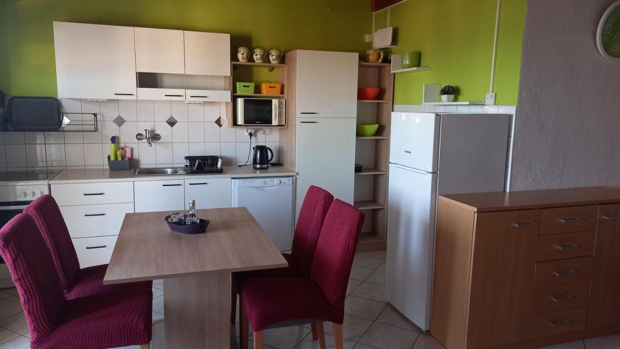 Apartmani Leko Mirjana Башка-Вода Екстер'єр фото