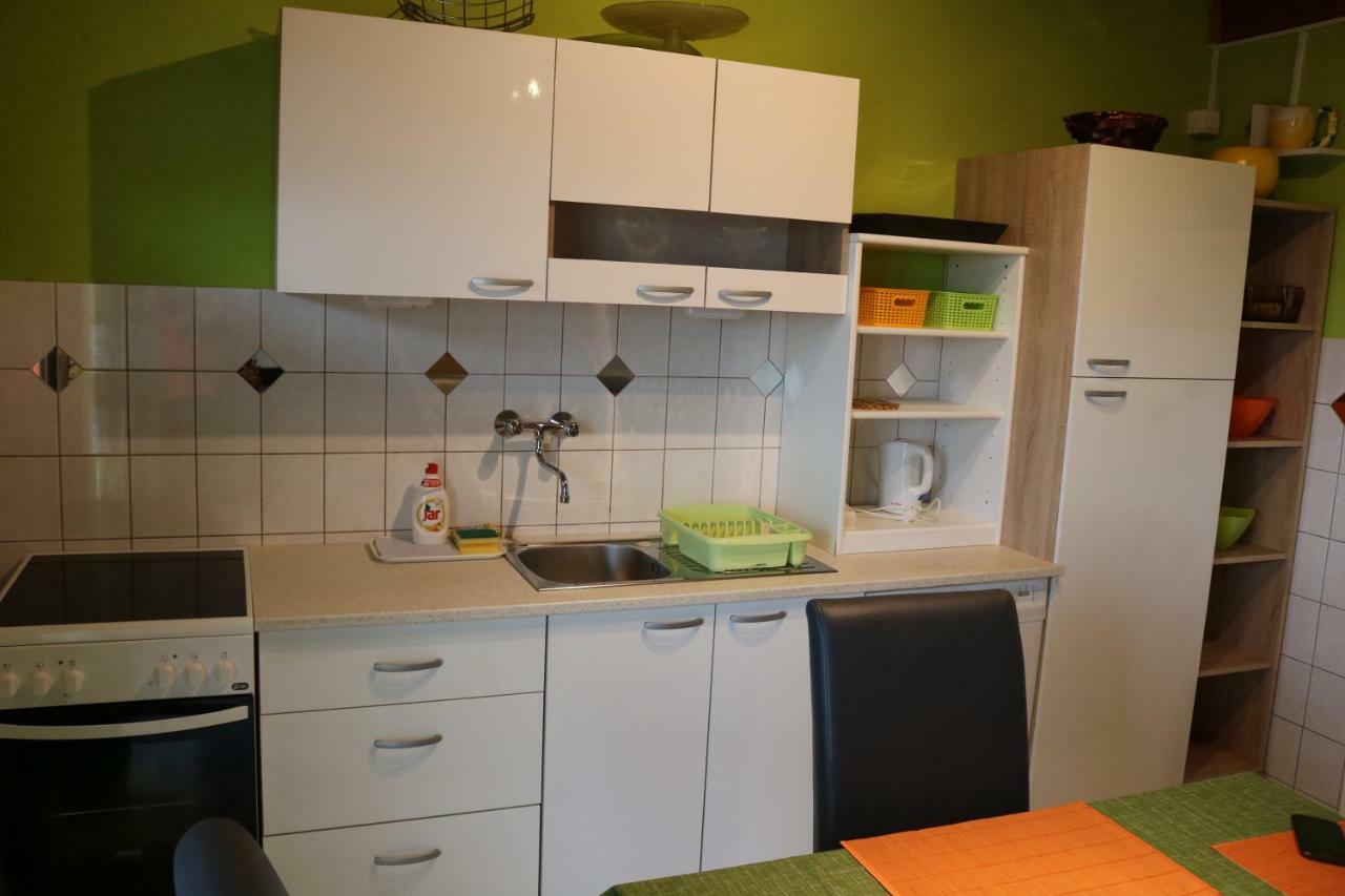 Apartmani Leko Mirjana Башка-Вода Екстер'єр фото